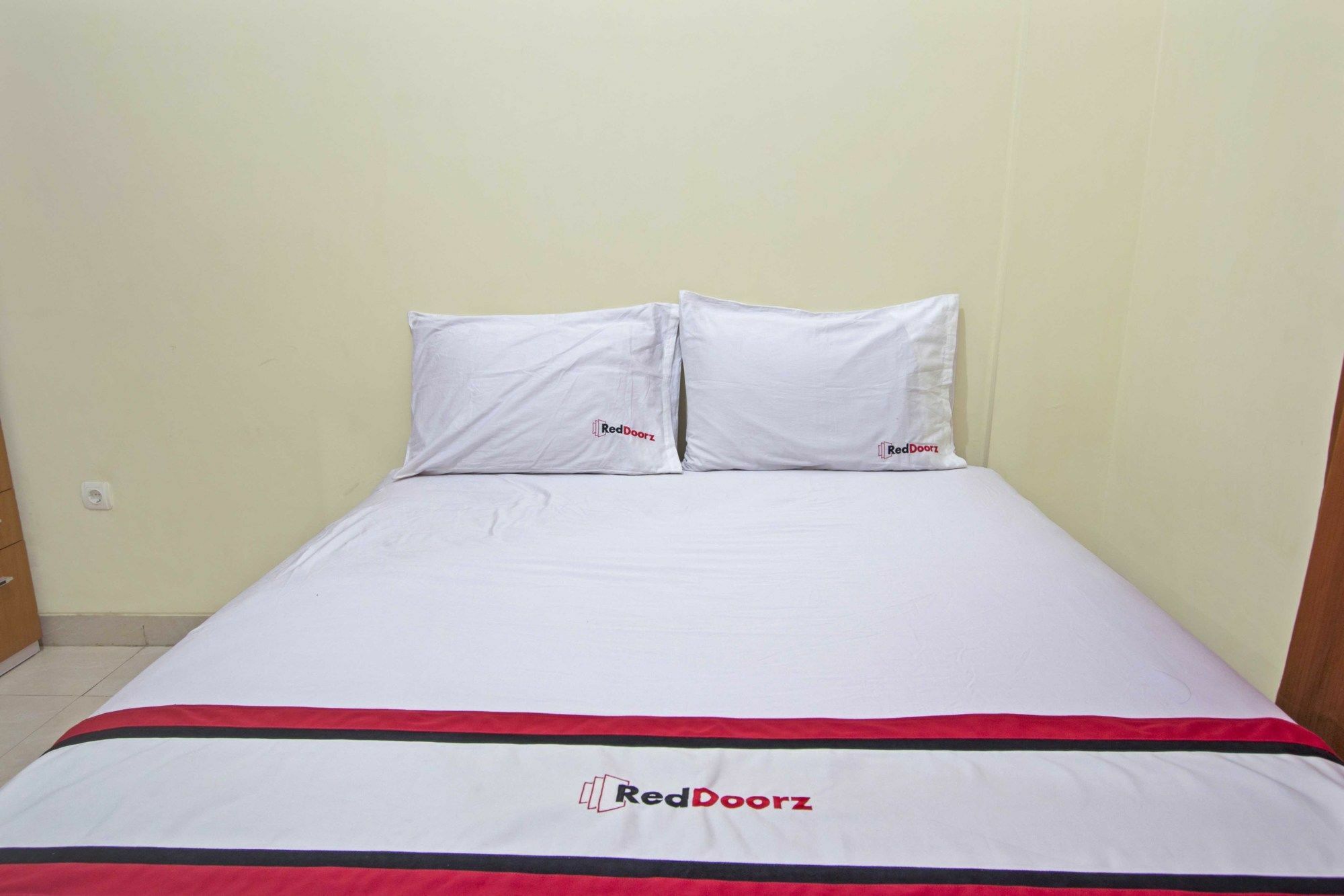 Reddoorz @ Pogung Baru Hotel Kejayan Exterior photo